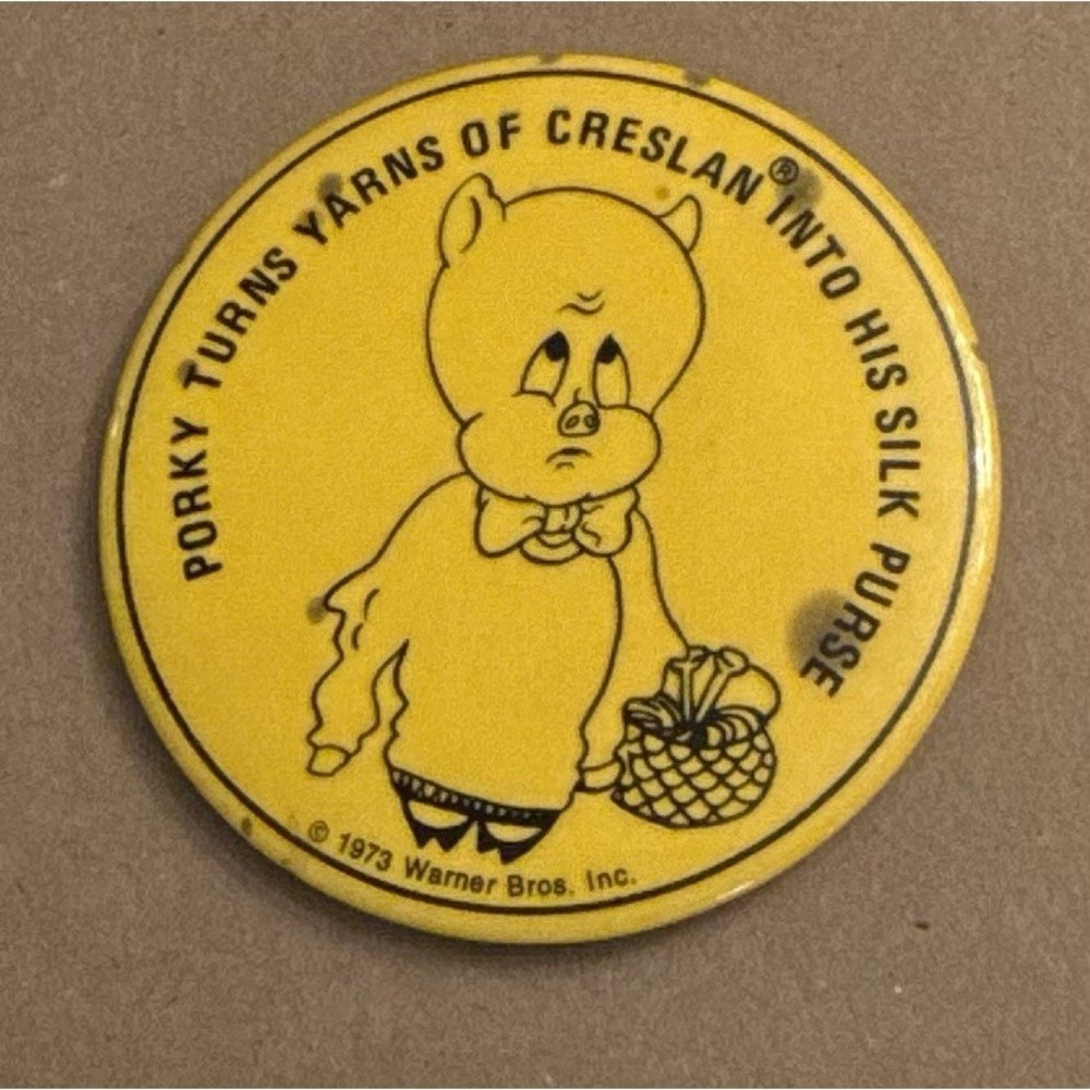 Warner Brothers 1973 Porky Pig Looney Tunes VTG Pinback Button Pin Round Circle